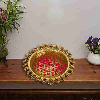 Beautiful Rose Urli Bowl