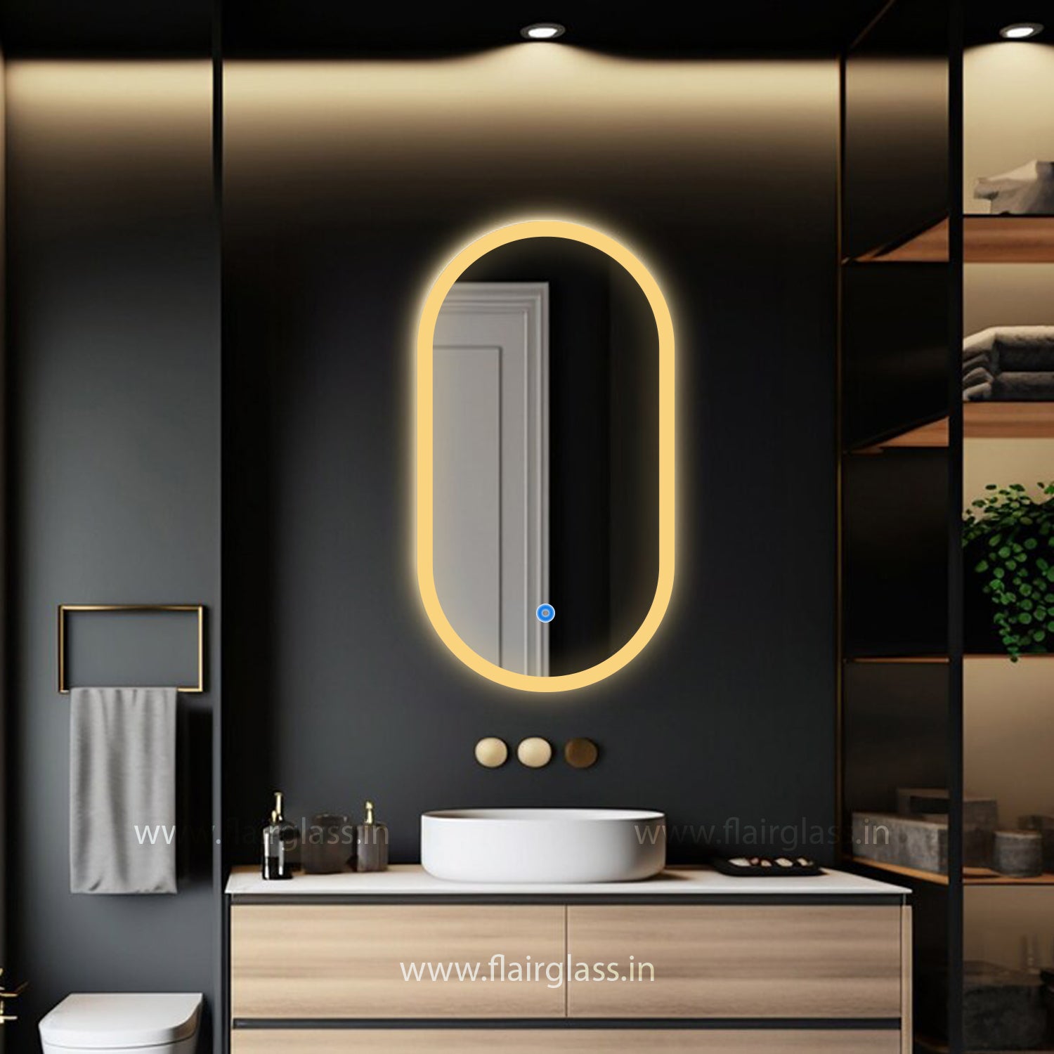 Edge lit mirror store